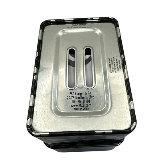 NIB Disney Mickey Mouse Silver and Black Quartz Watch - Picture 9 of 9